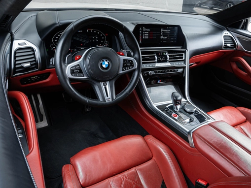 BMW M8