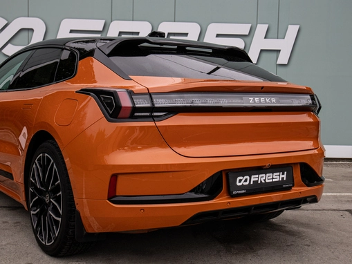 Zeekr 001