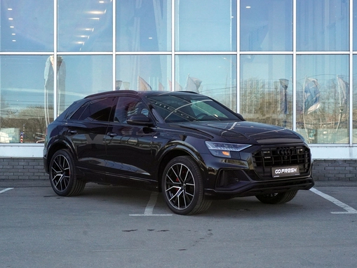 Audi Q8