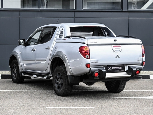 Mitsubishi L200