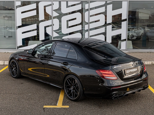 Mercedes-Benz E-Класс AMG