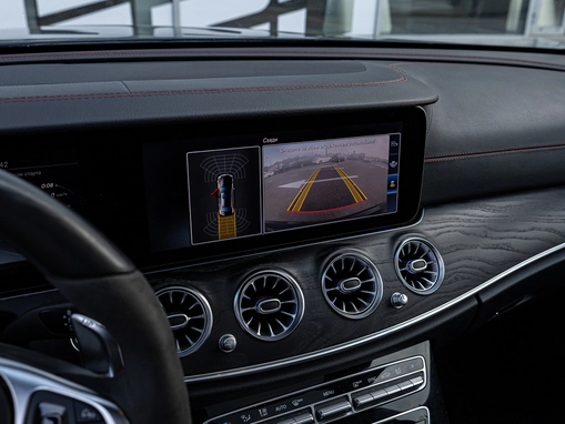 Mercedes-Benz E-Класс AMG