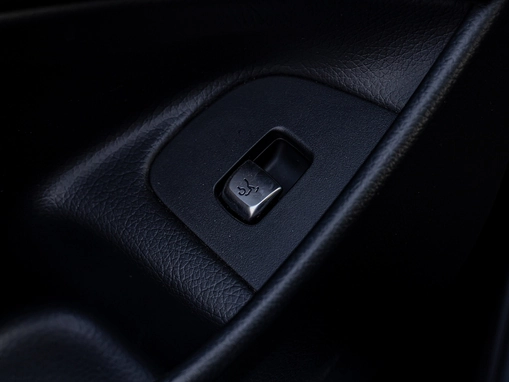 Mercedes-Benz E-Класс AMG