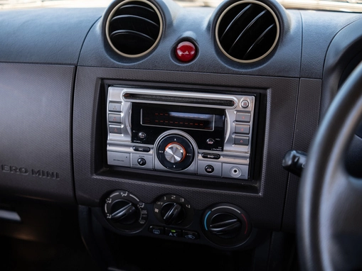 Mitsubishi Pajero Mini