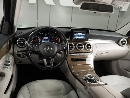Mercedes-Benz C-Класс