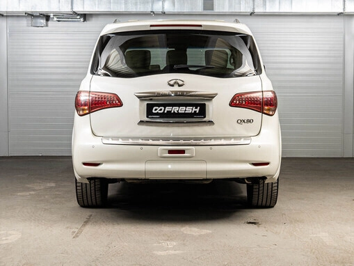 Infiniti QX80