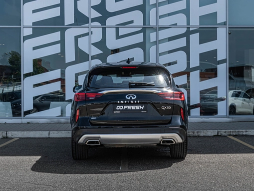Infiniti QX50