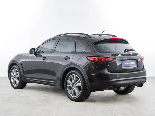 Infiniti QX70