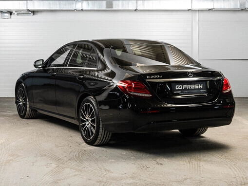 Mercedes-Benz E-Класс