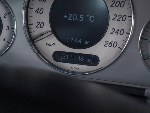 Mercedes-Benz E-Класс