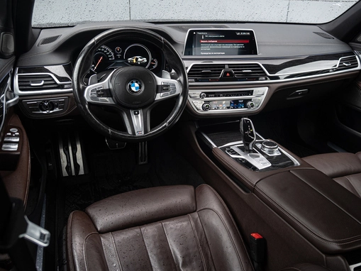 BMW 7 серии