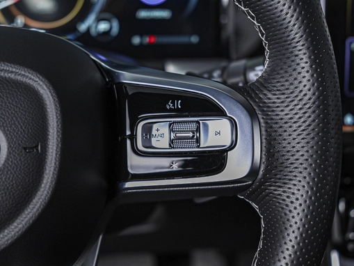 GAC GS8