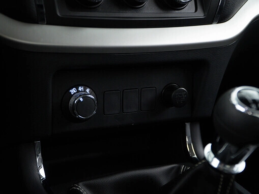 DongFeng Rich 7