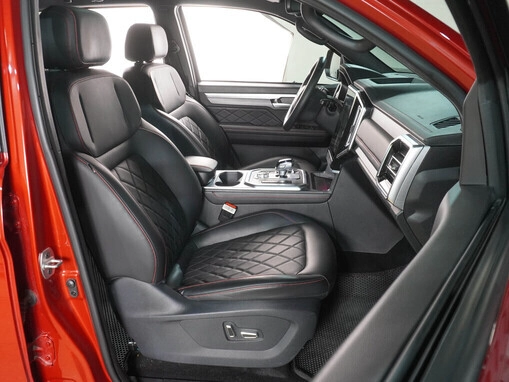JAC T9
