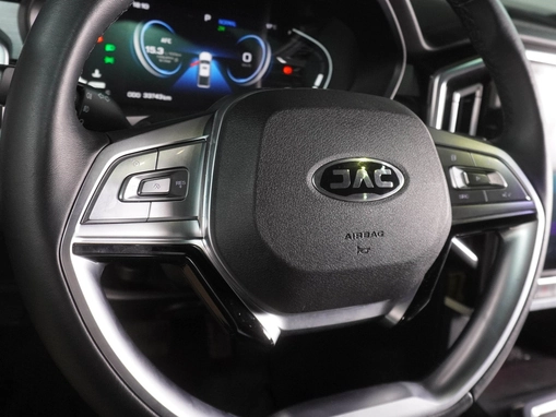 JAC T9