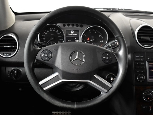 Mercedes-Benz M-Класс