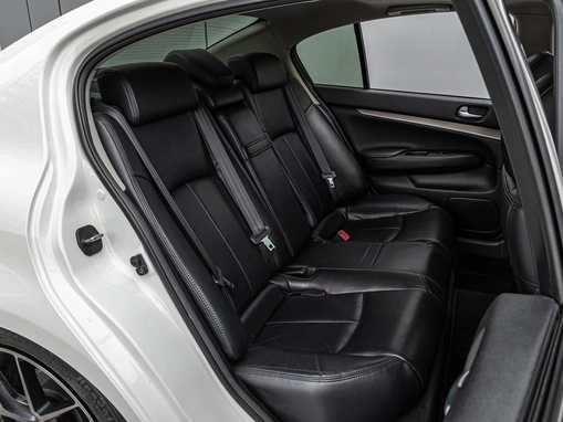Infiniti G
